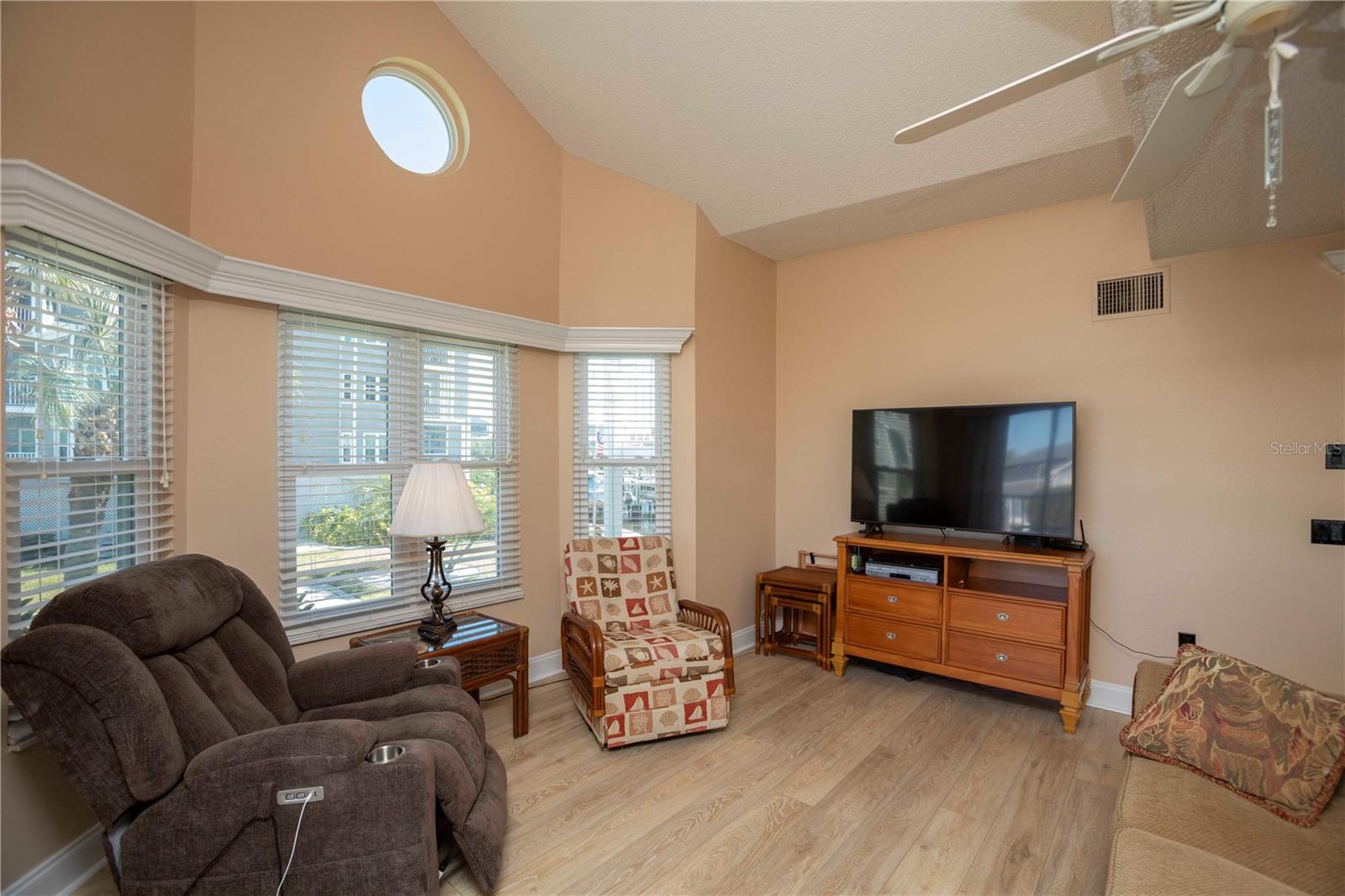 5712 BISCAYNE CT #101 — photo 9