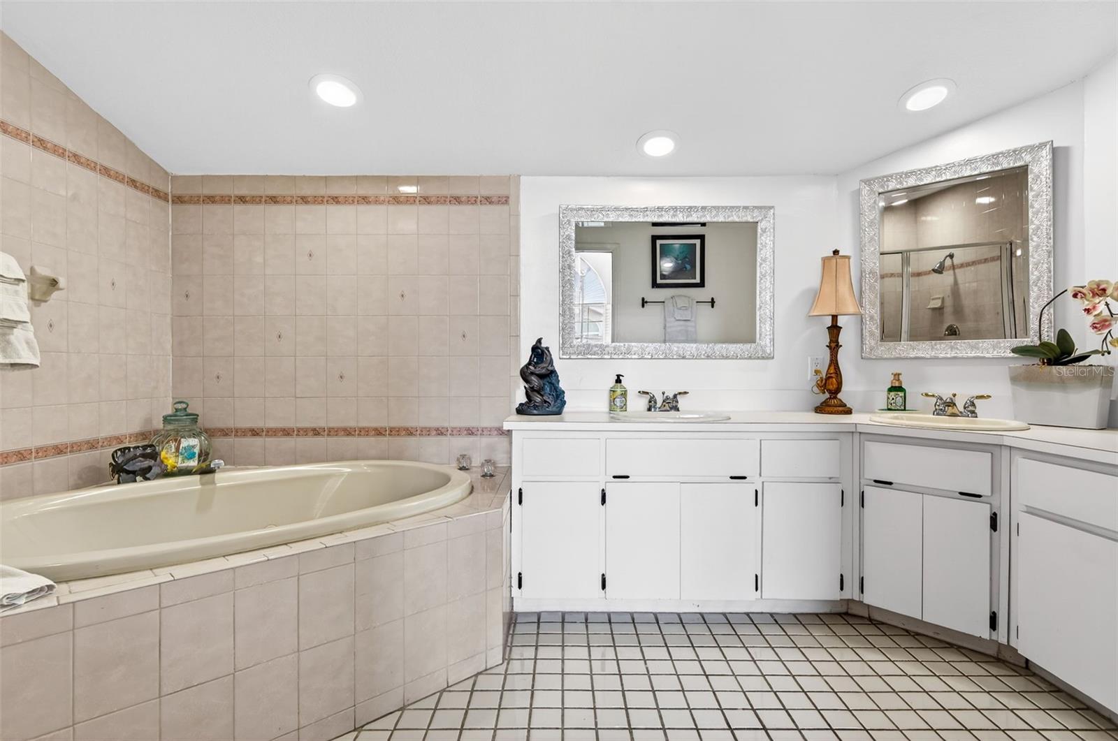 11722 CURRIE LN #F2 — photo 42