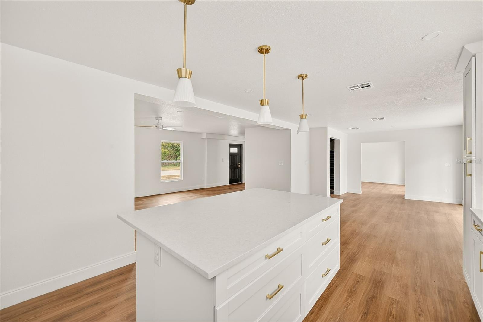 2171 BEECHER RD — photo 9