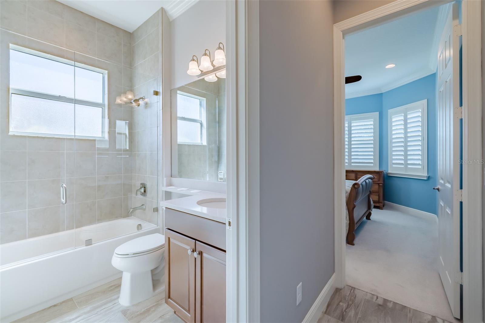 4822 GRAND BANKS DR — photo 9