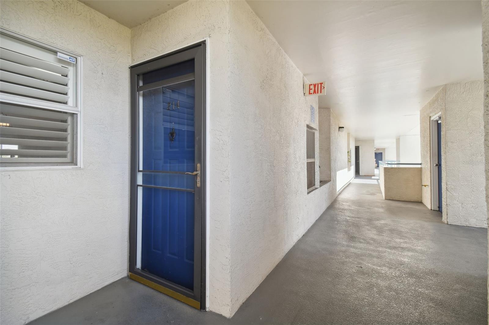 5557 SEA FOREST DR #214 — photo 32