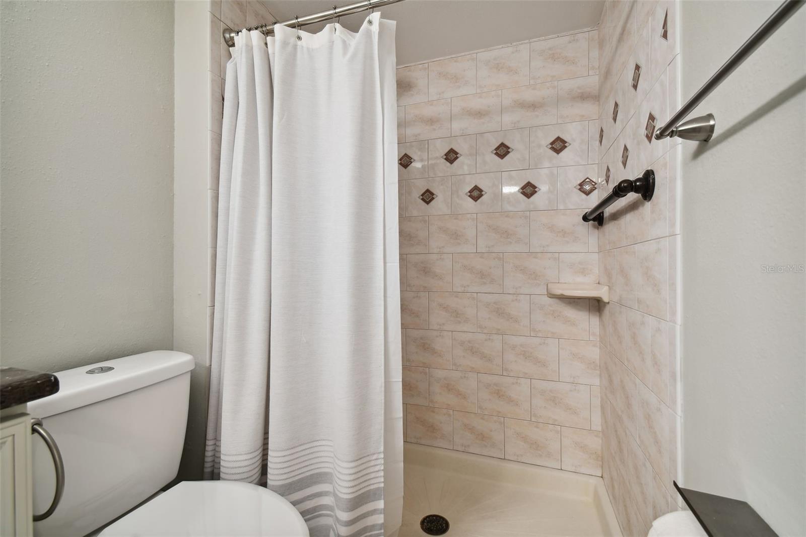 5557 SEA FOREST DR #214 — photo 38