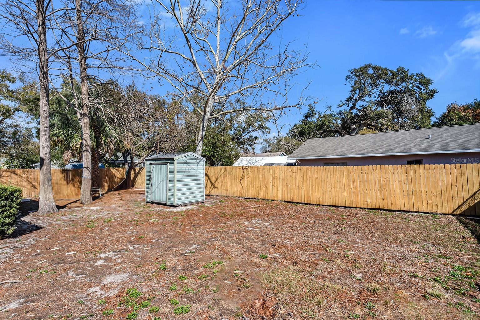 4103 N HOWARD AVE — photo 12