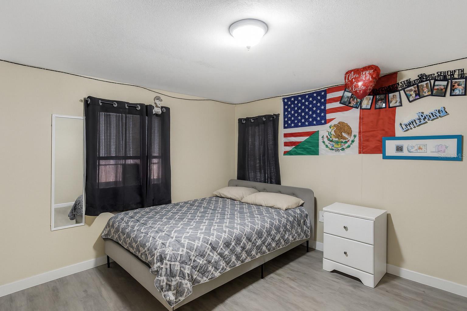 4103 N HOWARD AVE — photo 10