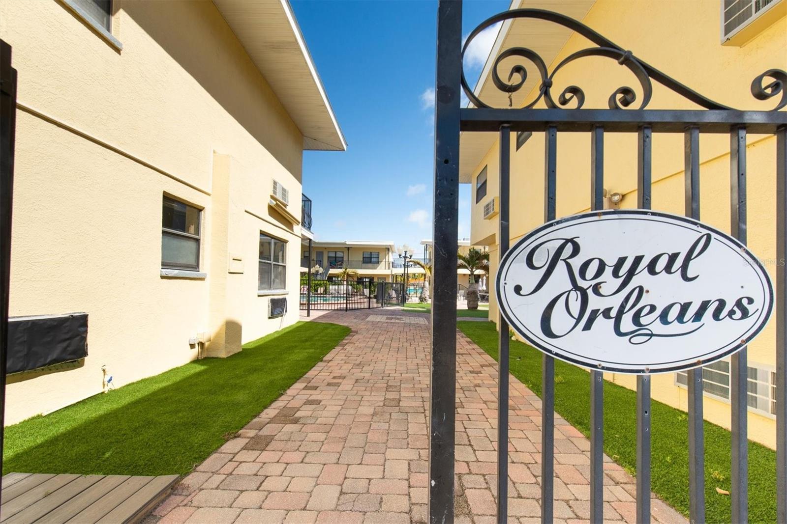 16333 GULF BLVD #201 — photo 38