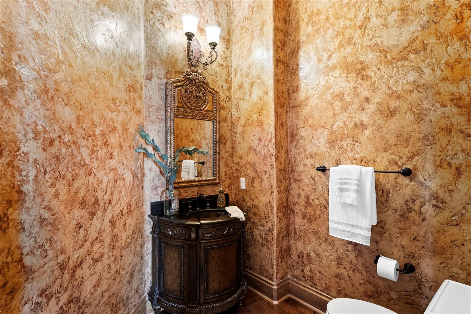 9902 MENANDER WOOD CT — photo 47