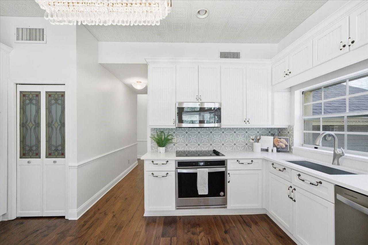 3049 GEIGER CT — photo 34