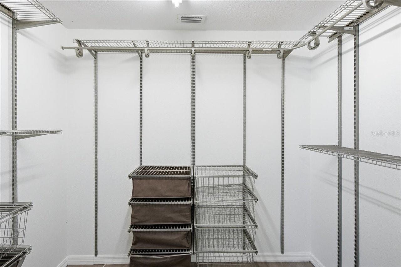 3049 GEIGER CT — photo 46