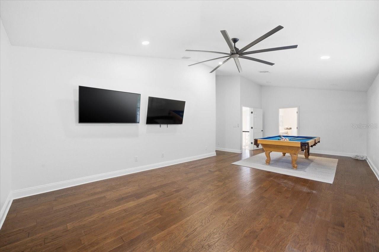 3049 GEIGER CT — photo 56