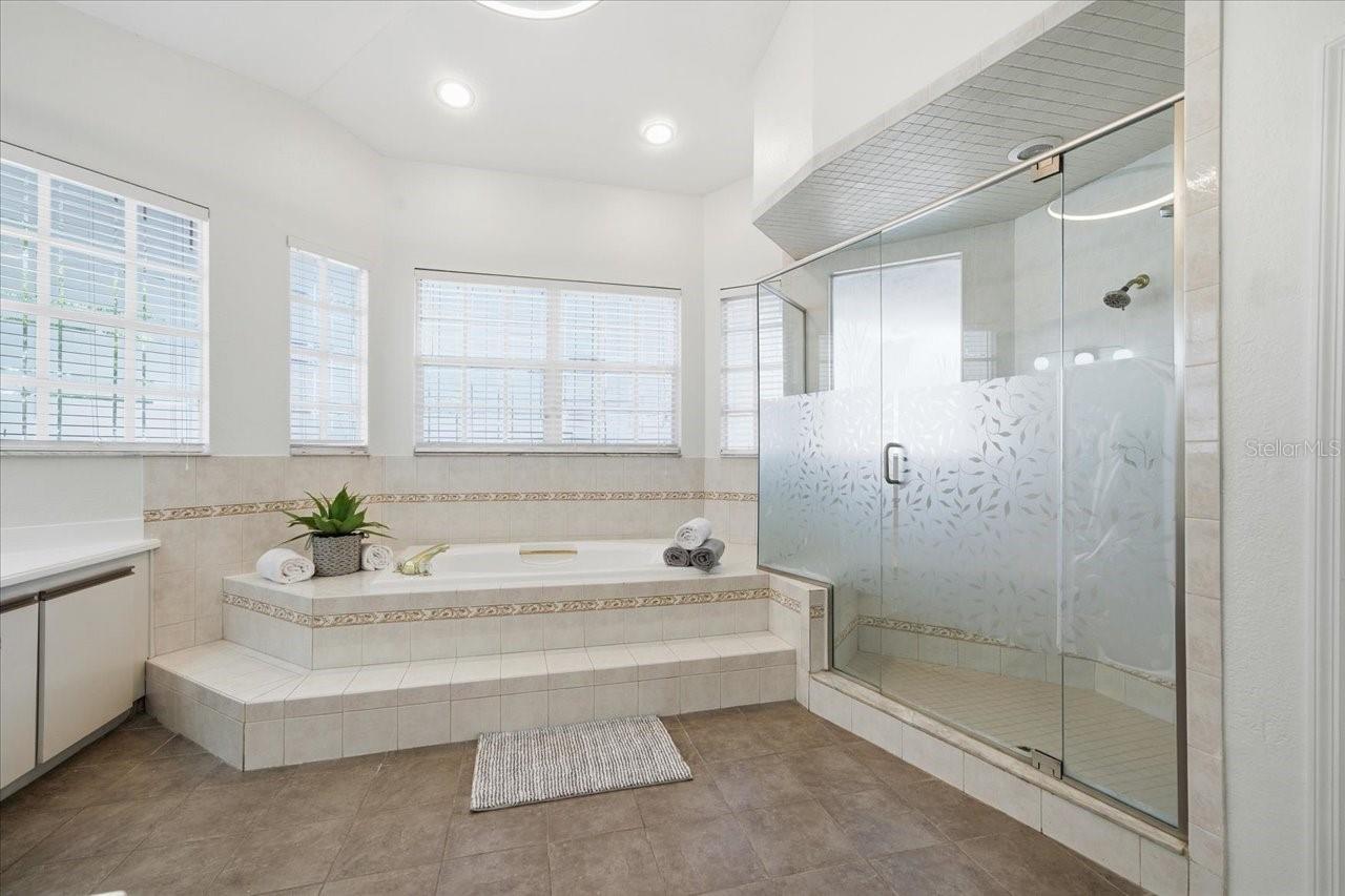 3049 GEIGER CT — photo 48
