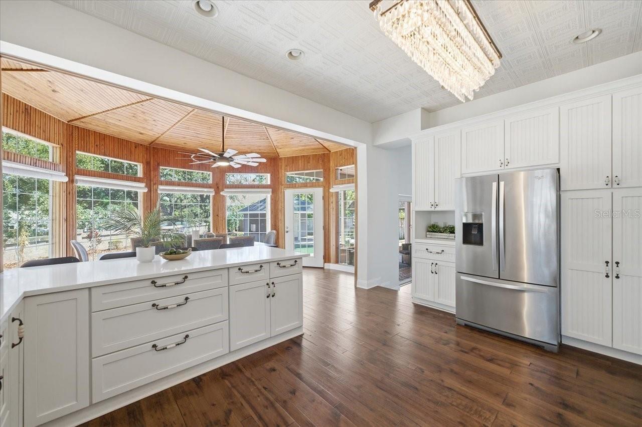 3049 GEIGER CT — photo 35