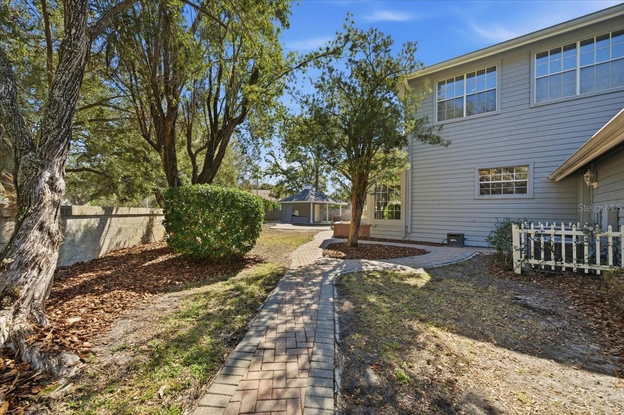 3049 GEIGER CT — photo 79