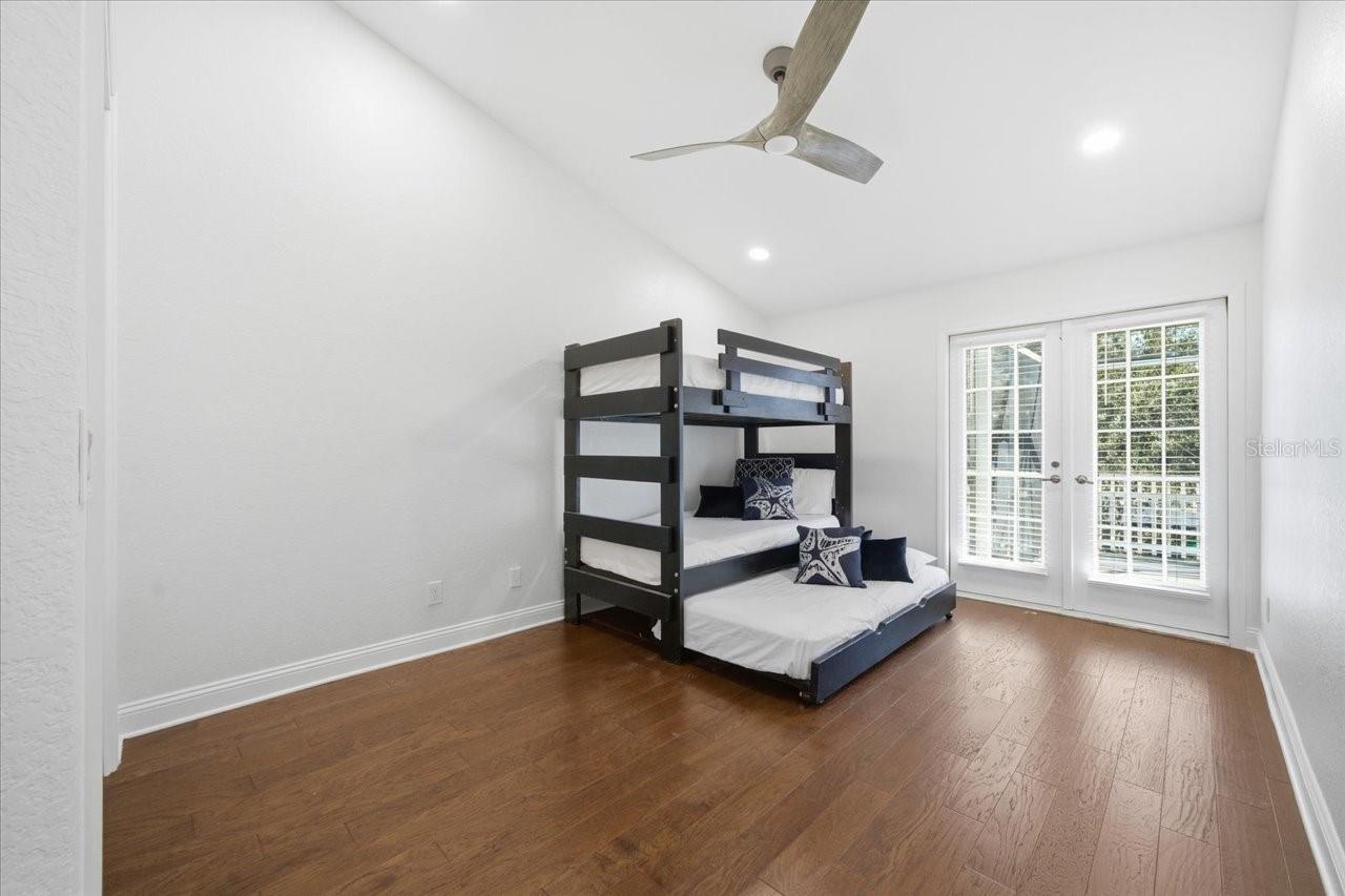 3049 GEIGER CT — photo 63
