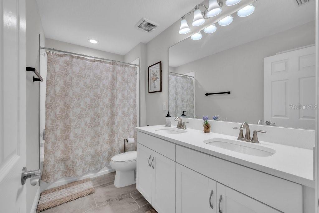 14604 HORSE TROT RD — photo 33