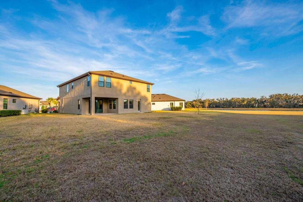 14604 HORSE TROT RD — photo 37