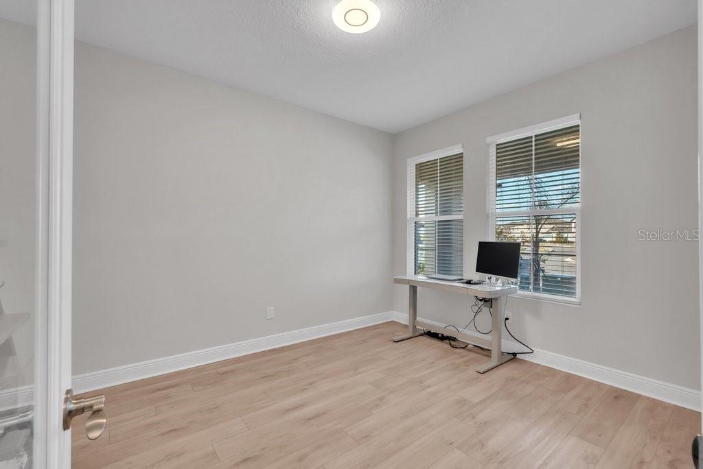 14604 HORSE TROT RD — photo 7