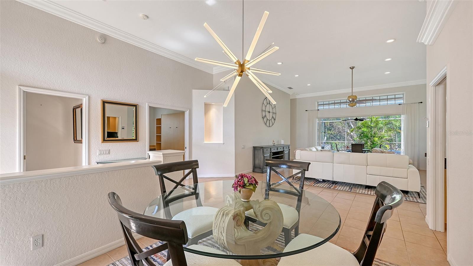 7318 WINDEMERE LN — photo 4