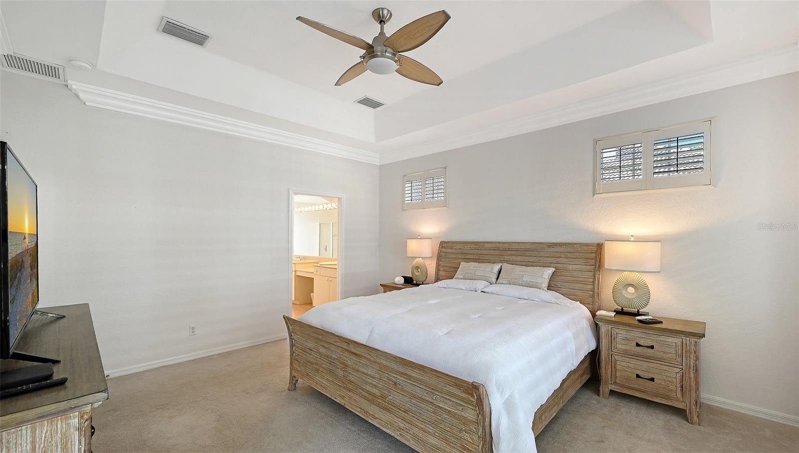 7318 WINDEMERE LN — photo 21