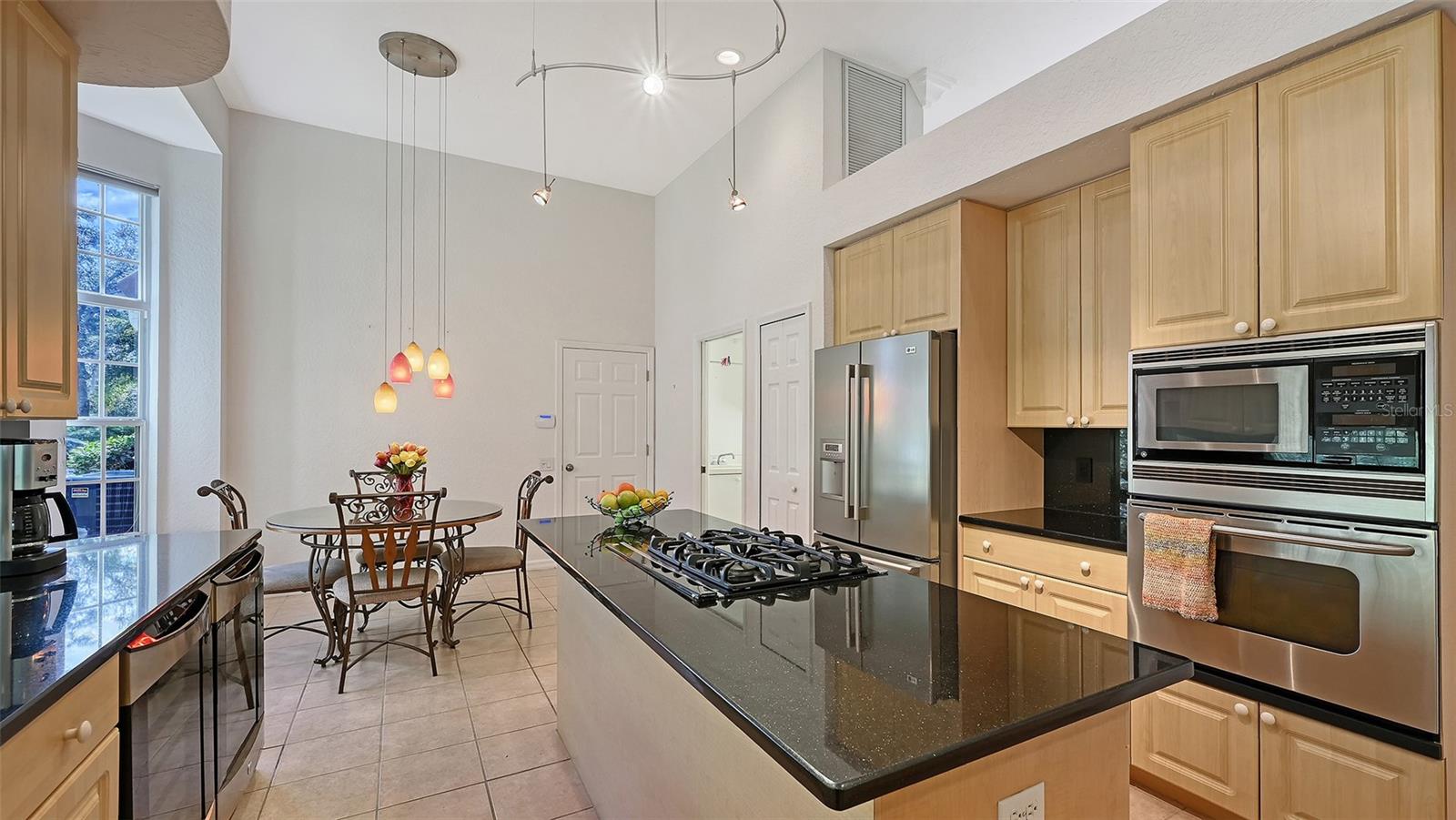 7318 WINDEMERE LN — photo 14