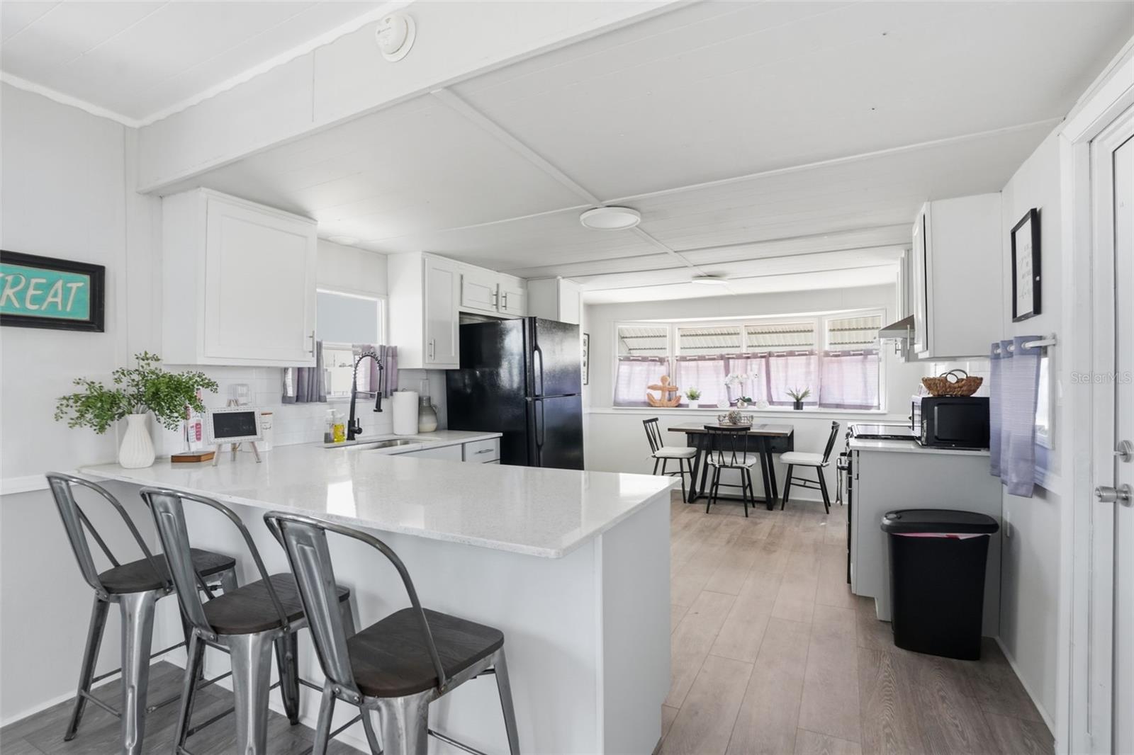6727 ALBATROSS LN — photo 10