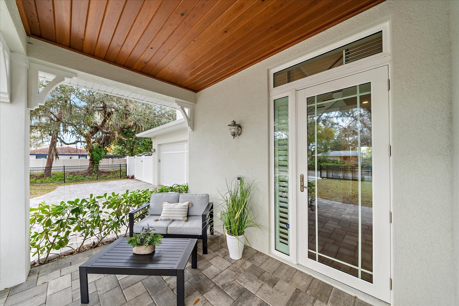 2207 WISTERIA ST — photo 31