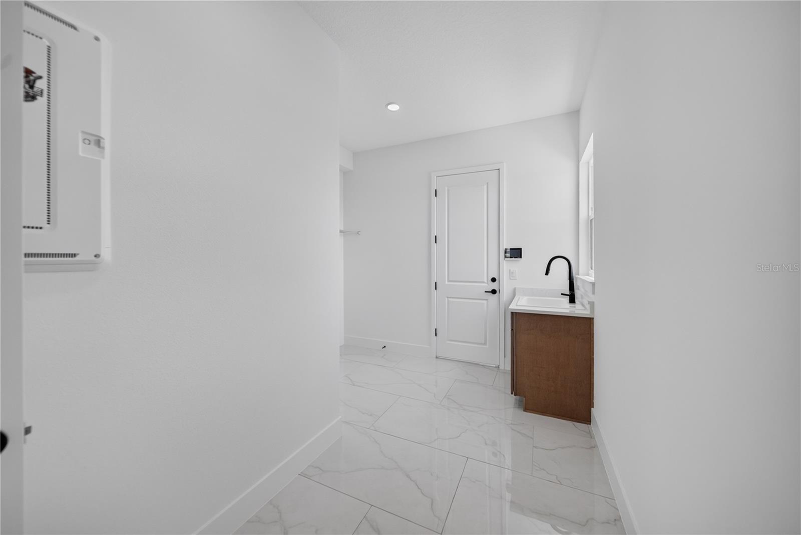 659 MALDIVES TRL — photo 30