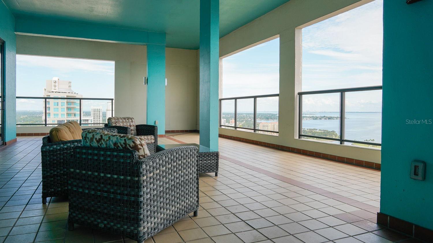 1 BEACH DR SE #1109 — photo 33