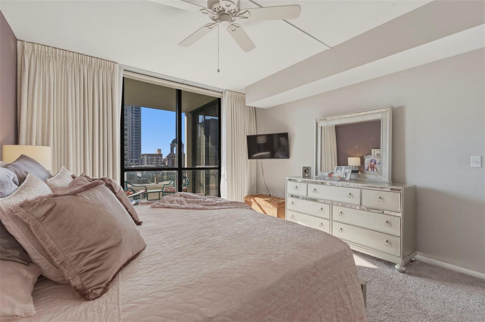 1 BEACH DR SE #1109 — photo 22
