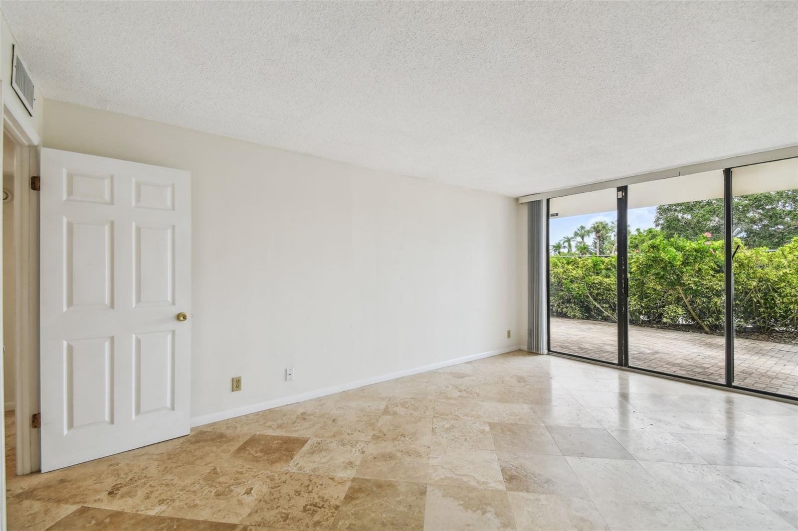 100 OAKMONT LN #106 — photo 37