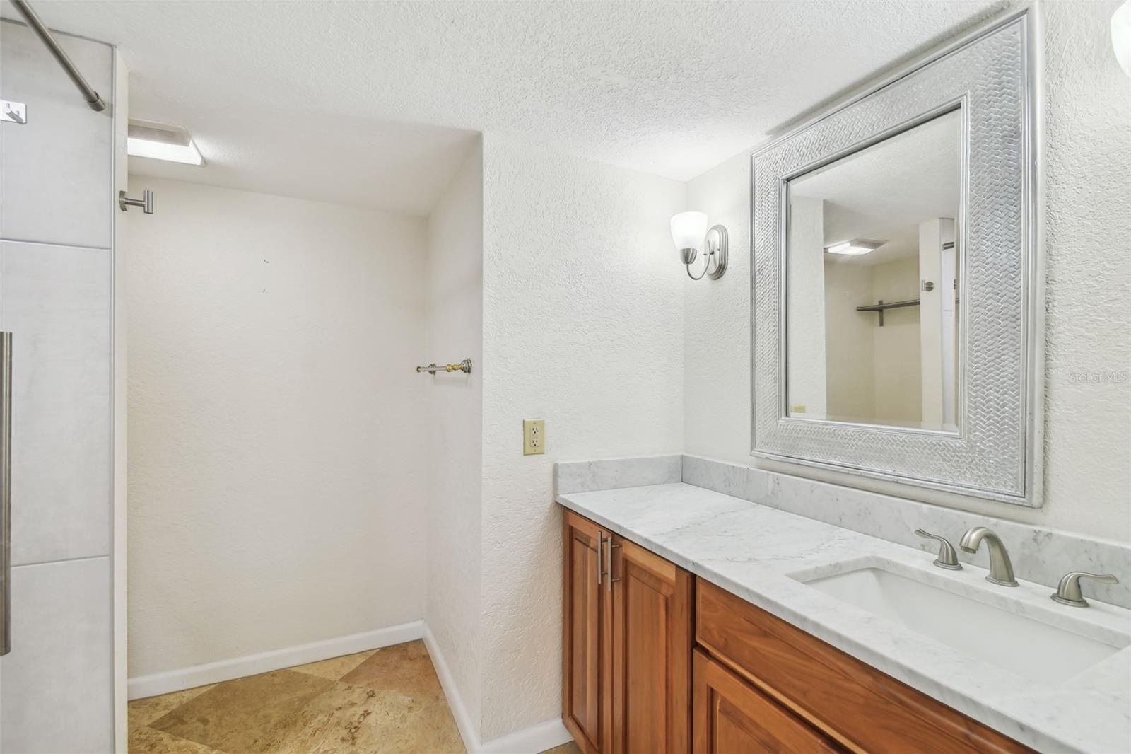 100 OAKMONT LN #106 — photo 30