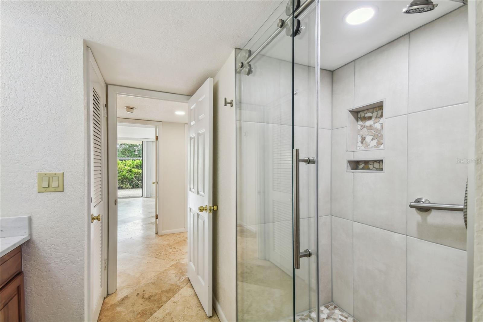 100 OAKMONT LN #106 — photo 32