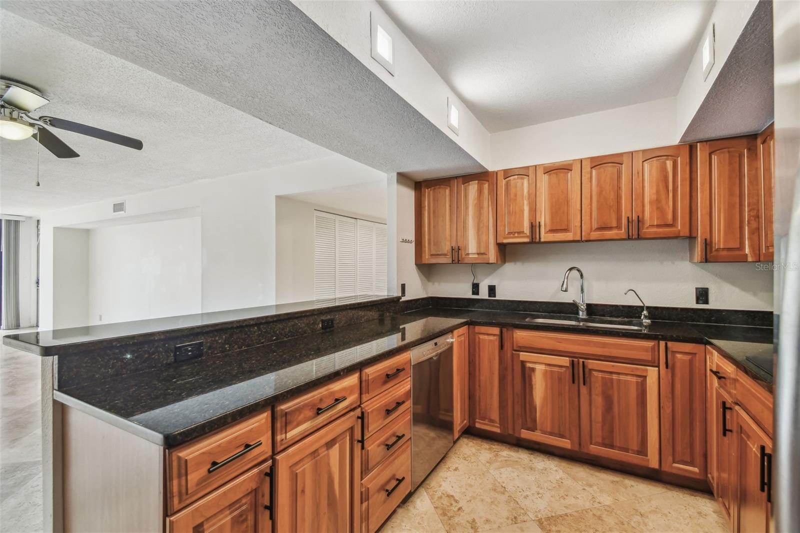 100 OAKMONT LN #106 — photo 21