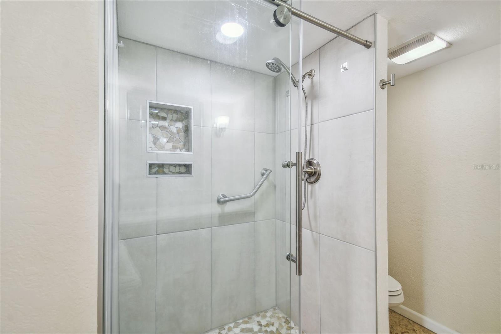 100 OAKMONT LN #106 — photo 33