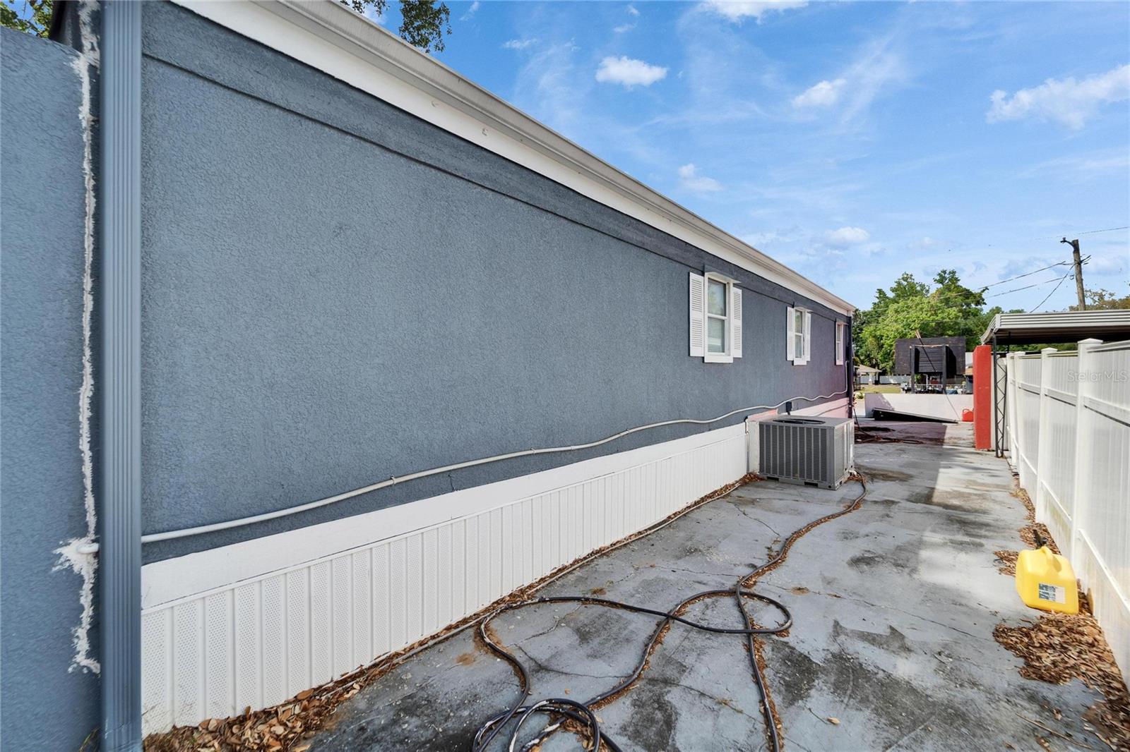 126 RIDGEWOOD AVE — photo 46