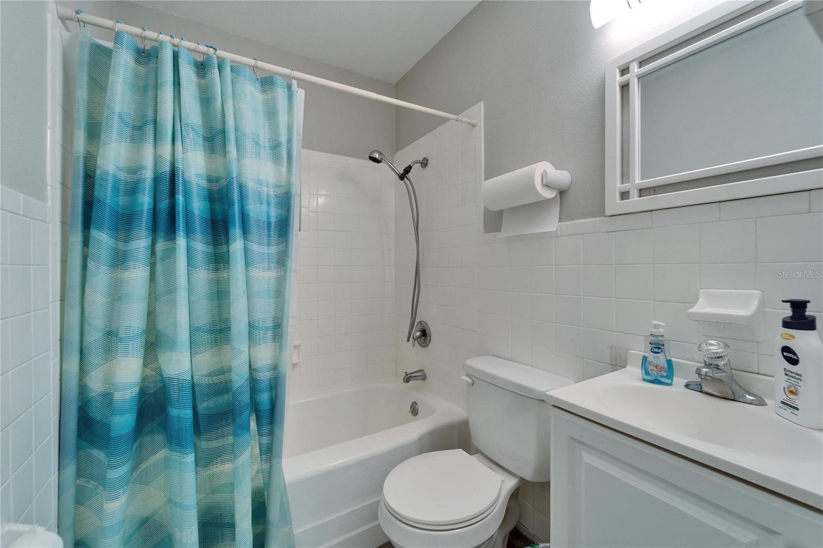 126 RIDGEWOOD AVE — photo 26