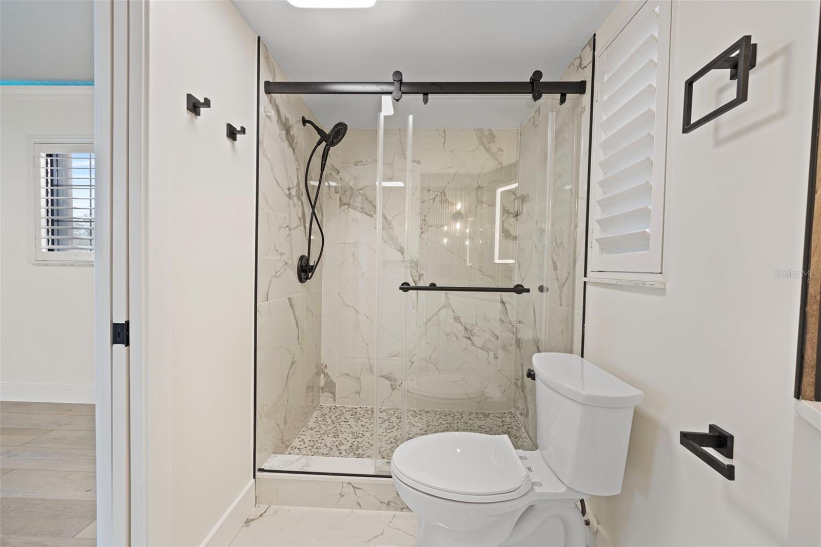 5921 DENVER ST NE — photo 13