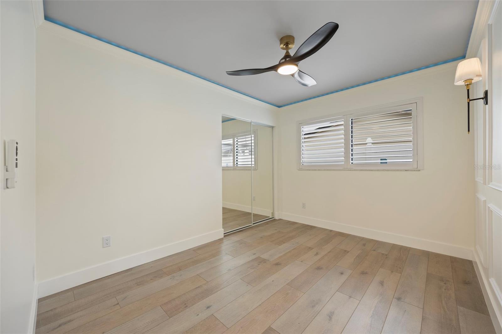 5921 DENVER ST NE — photo 29