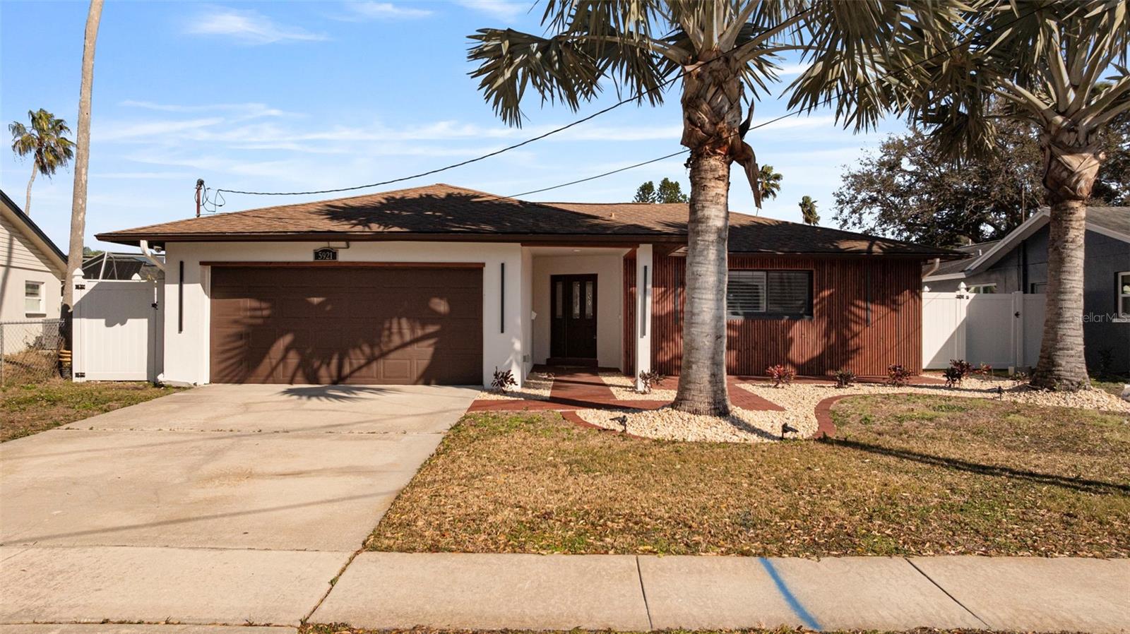 5921 DENVER ST NE — photo 42