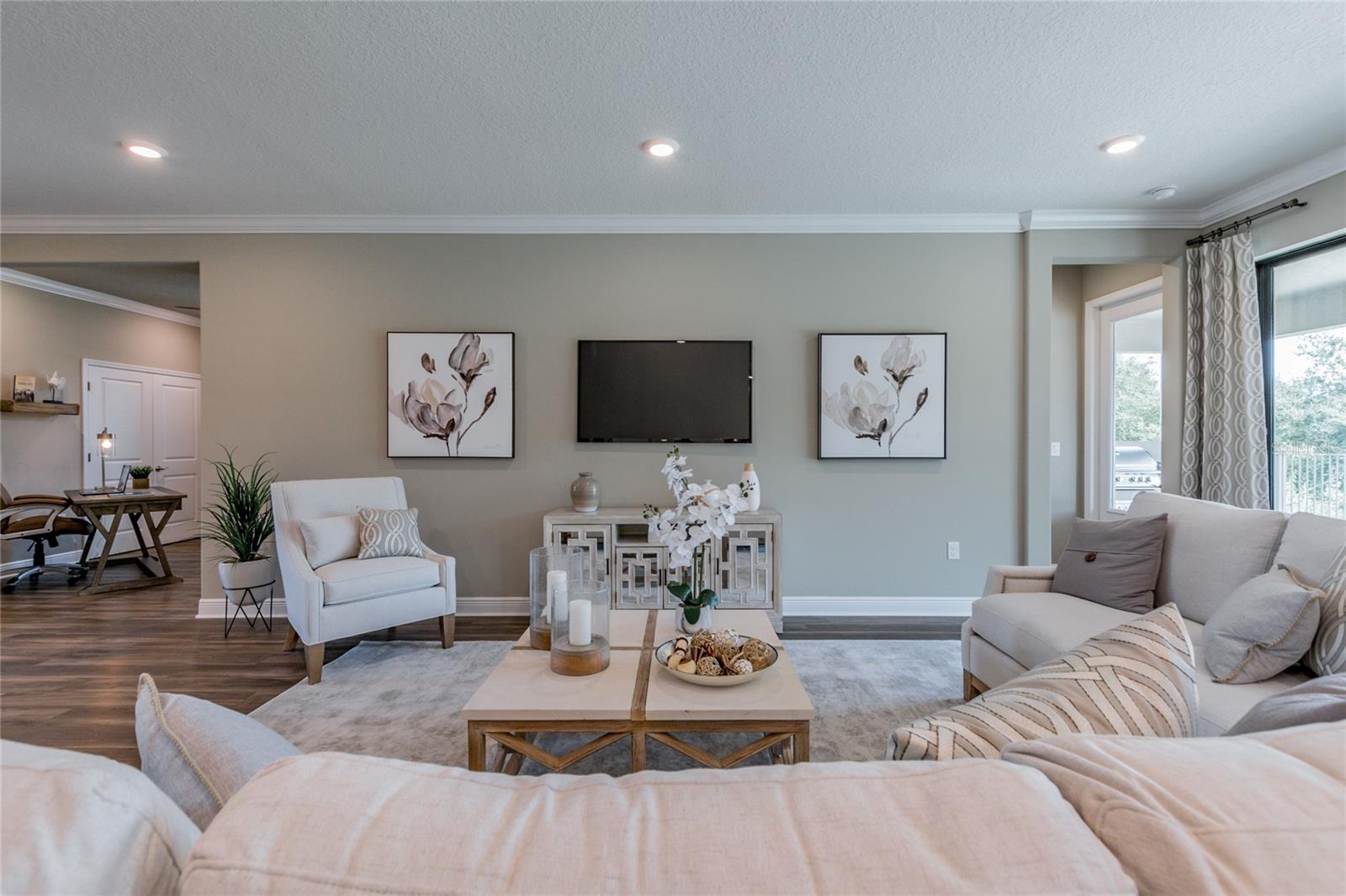 704 ESTATES BLVD — photo 5