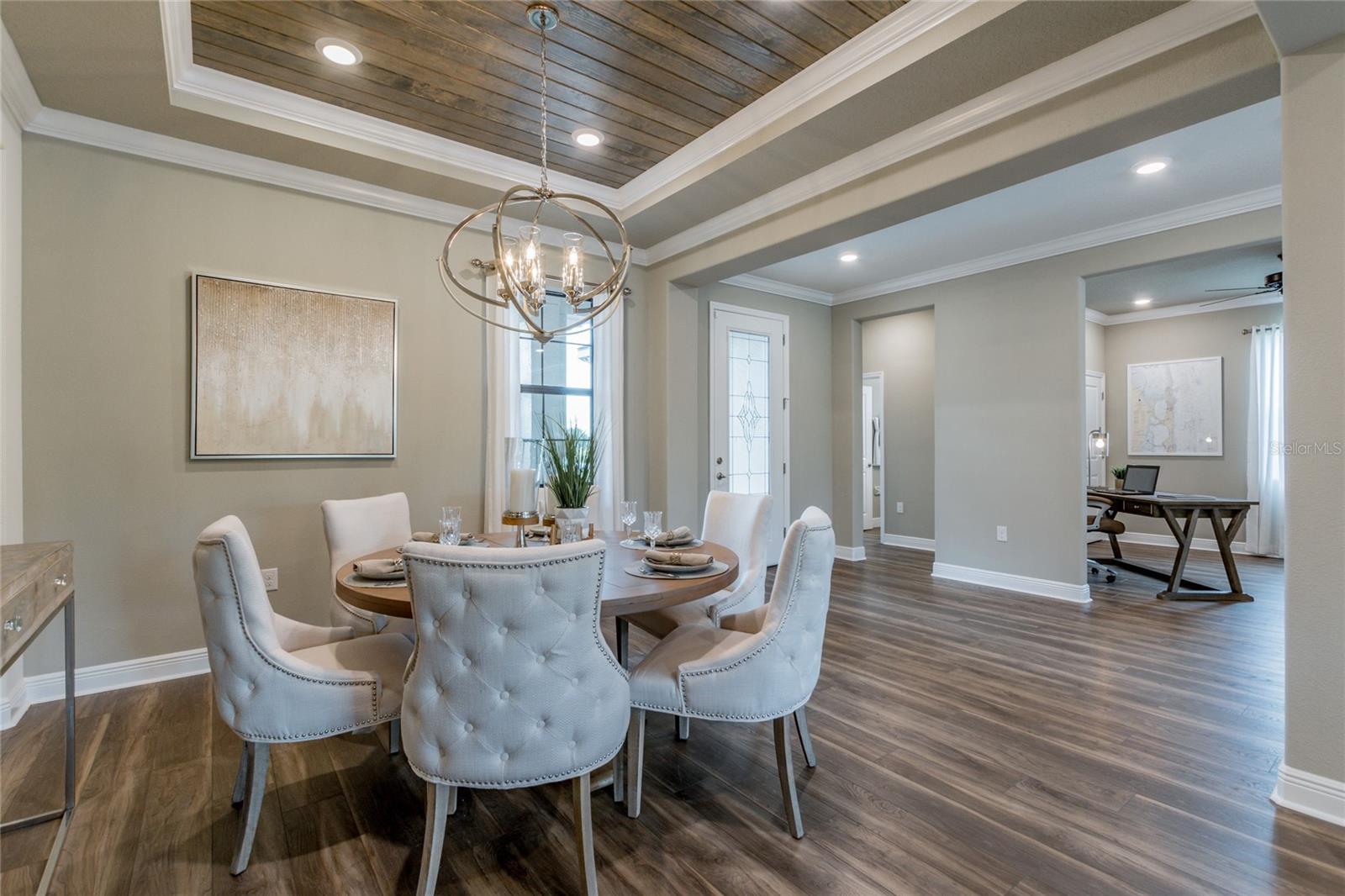 704 ESTATES BLVD — photo 24