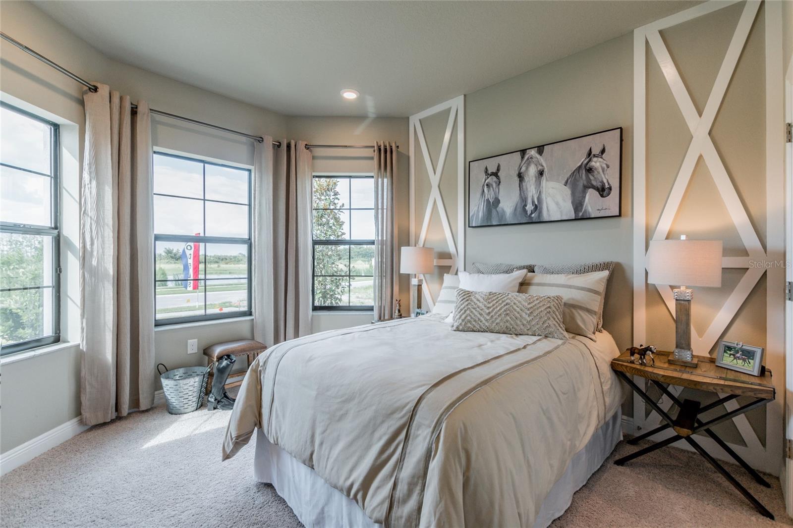 704 ESTATES BLVD — photo 34
