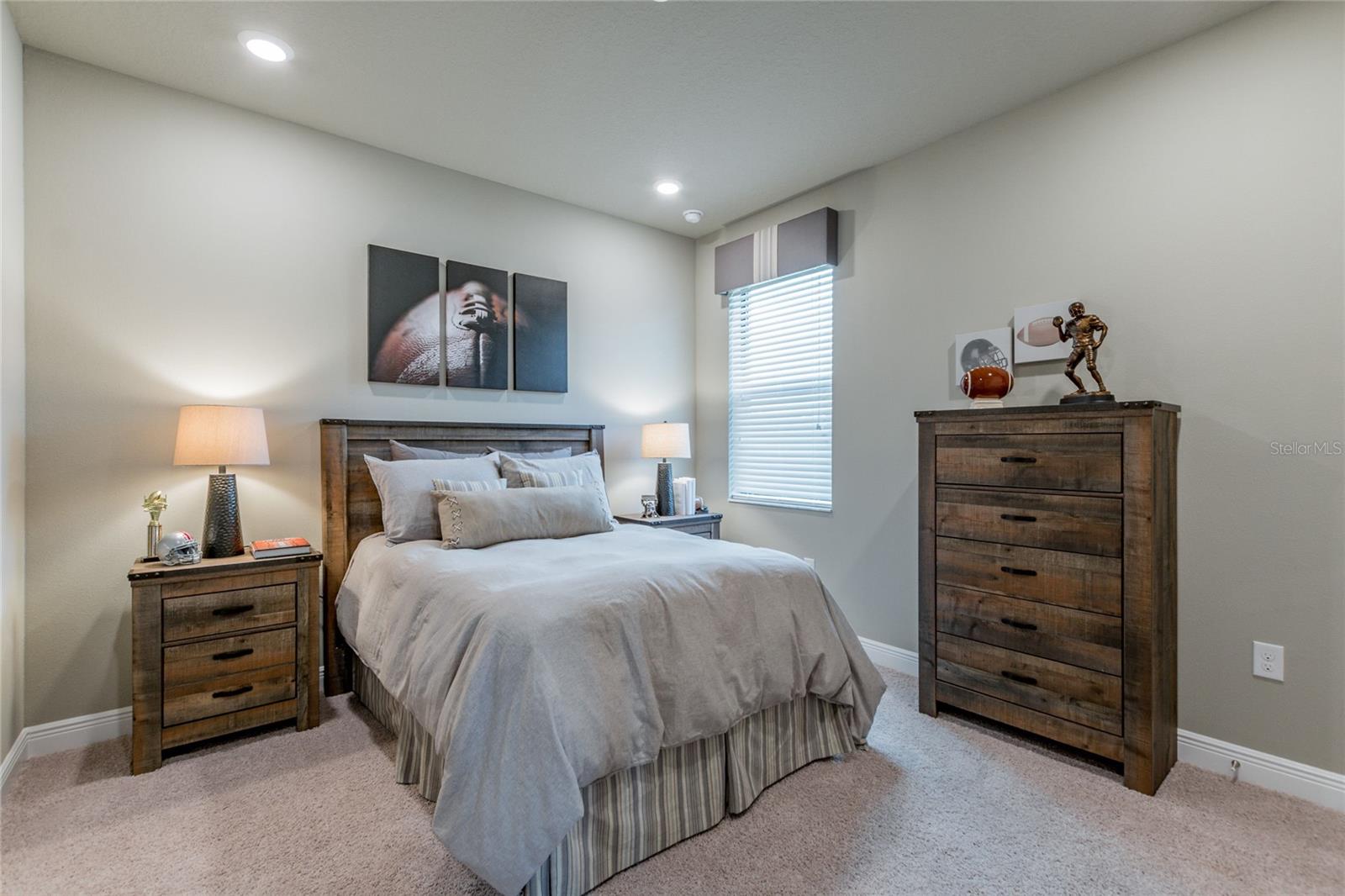 704 ESTATES BLVD — photo 36