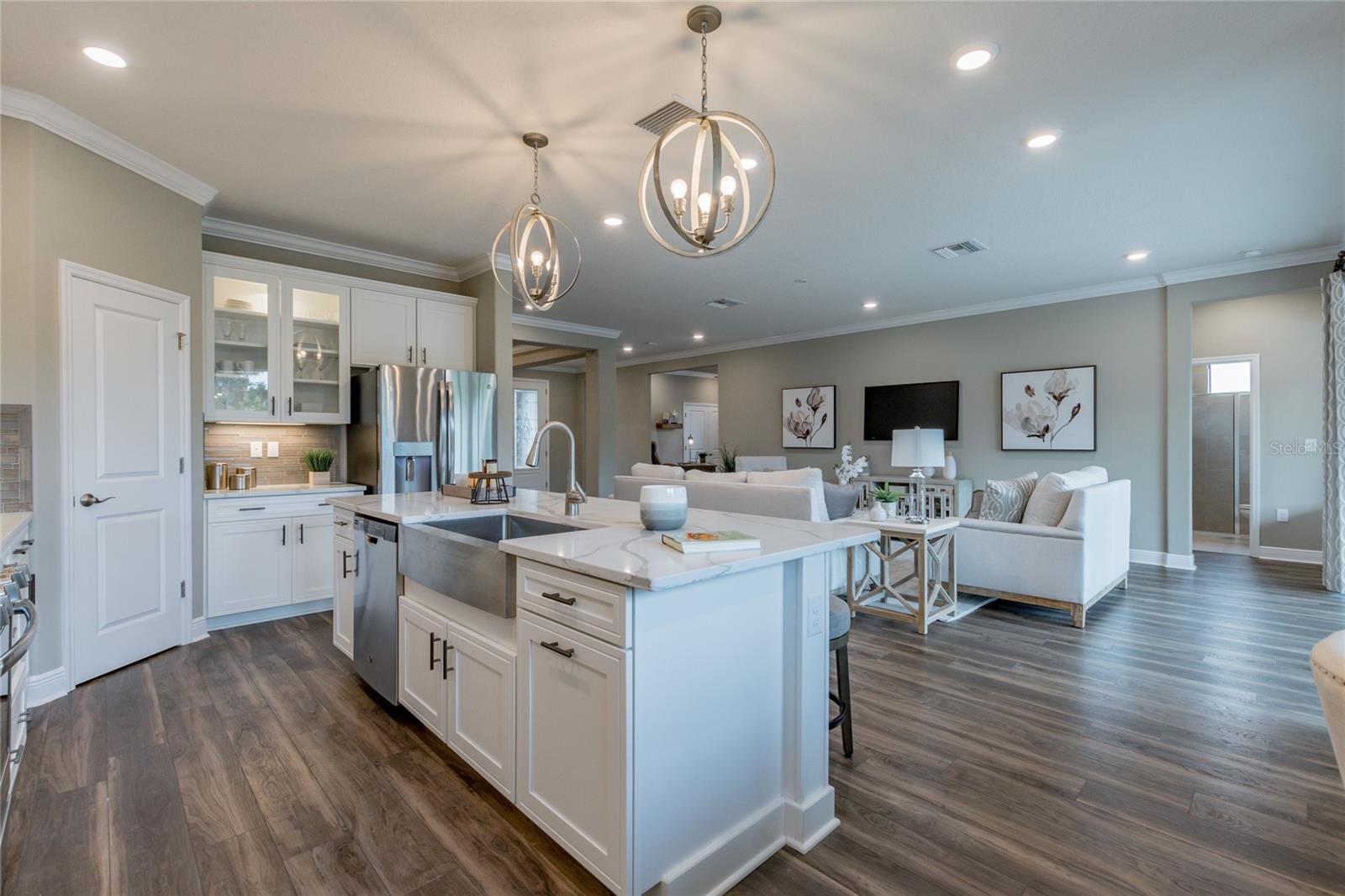 704 ESTATES BLVD — photo 15
