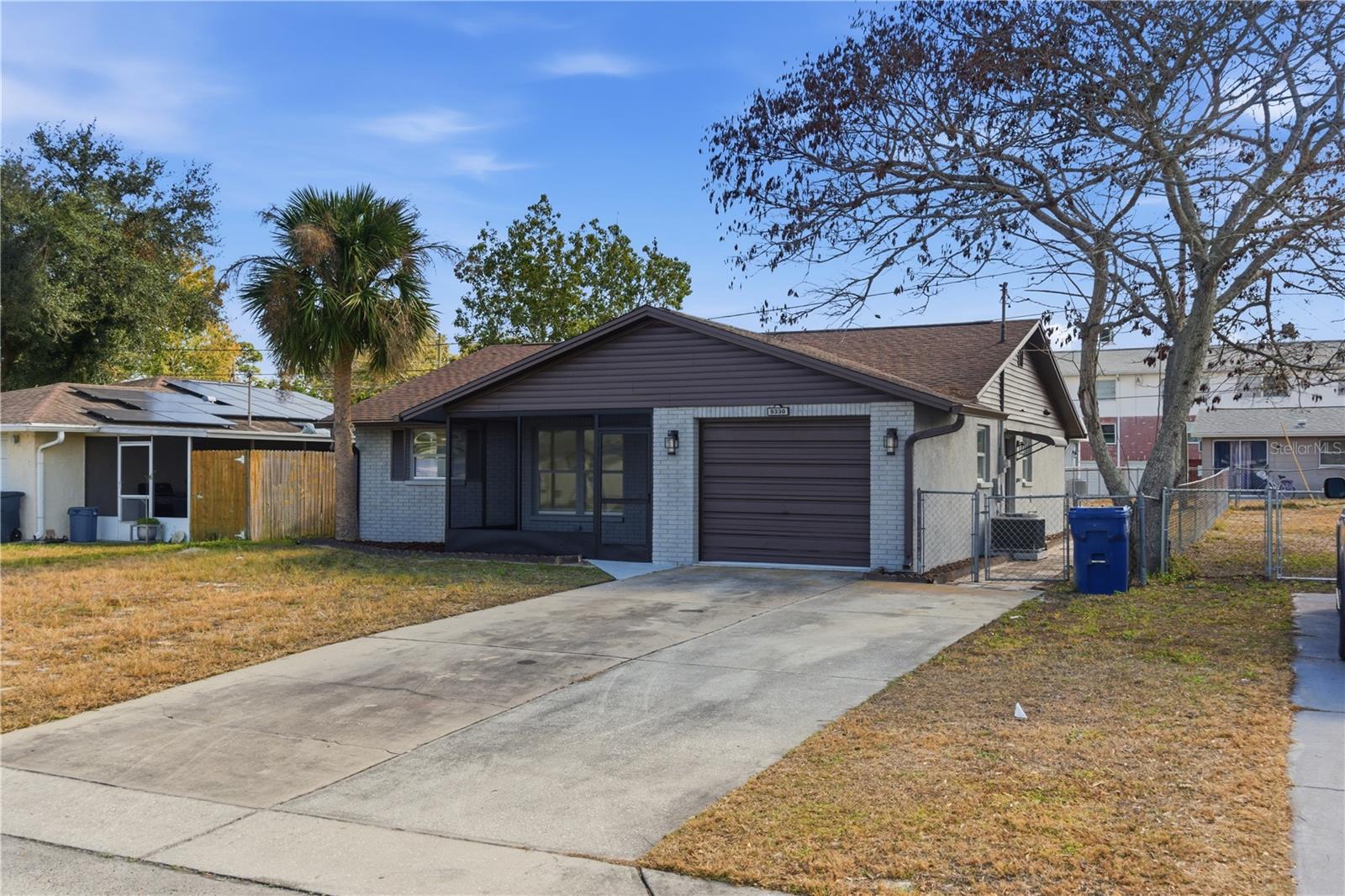 5330 POINSETTIA DR — photo 33