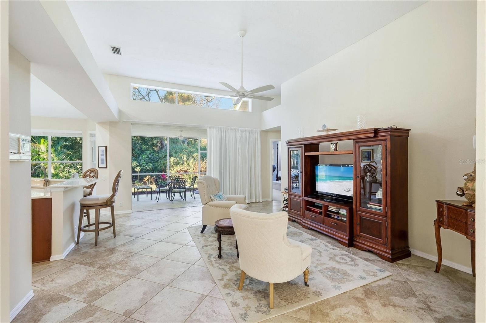 6411 BERKSHIRE PL — photo 12
