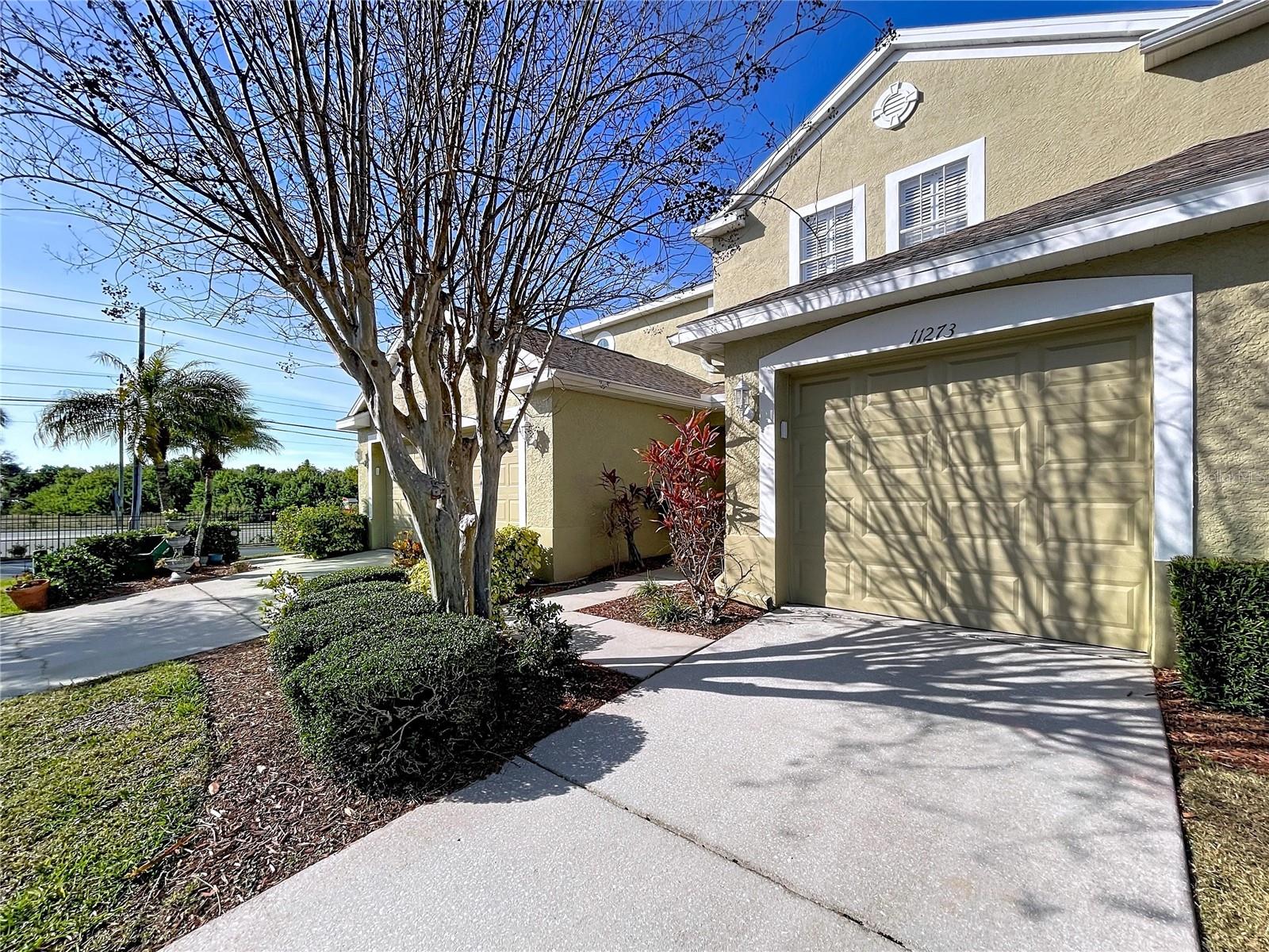 11273 KAPOK GRAND CIR — photo 46