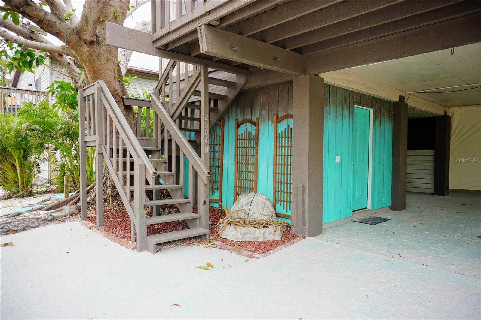 2504 AVENUE B — photo 38