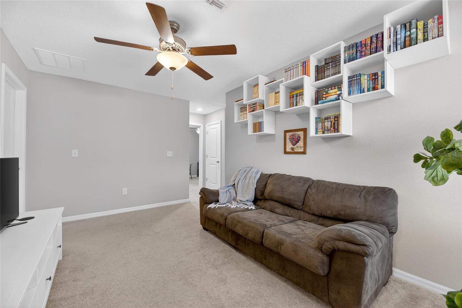 16791 DELIA ST — photo 20