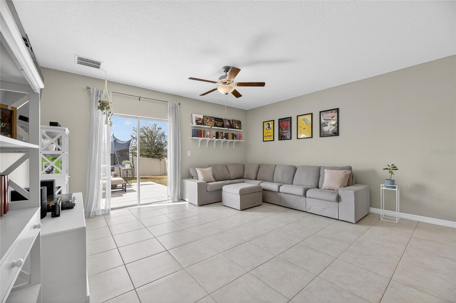 16791 DELIA ST — photo 14
