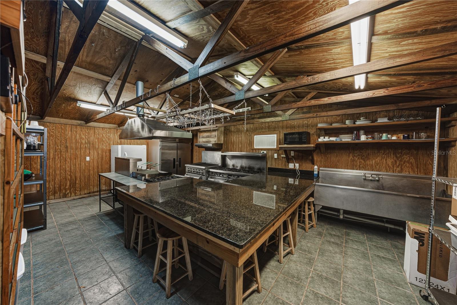 3515 GALLAGHER RD — photo 20